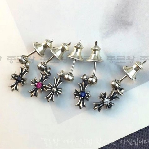 Chrome Hearts 크롬하츠 원볼 타이니 크로스 귀걸이(쥬얼리 버전)