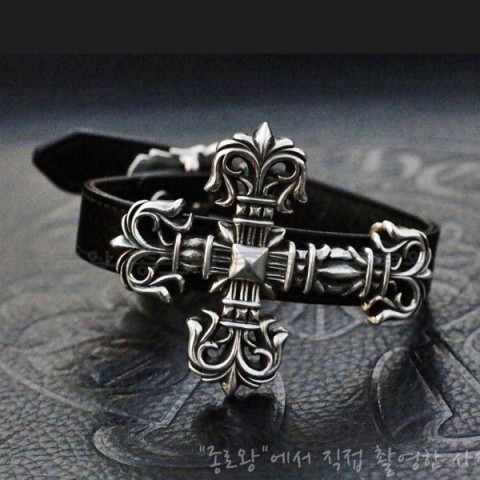 Chrome Hearts 크롬하츠 필리그리프 가죽 팔찌