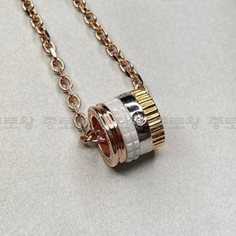 BOUCHERON 부쉐론 콰트로 화이트에디션 미니링 목걸이